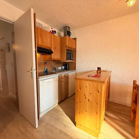 27m2 A Villard-de-lans, Pour 4 Personnes, Balcon Sud, Proche Des Navettes *
