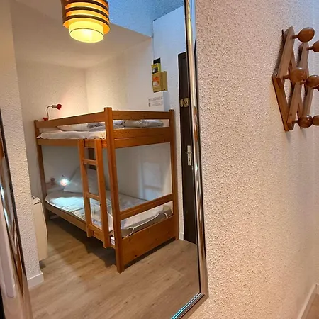 27m2 A Villard-de-lans, Pour 4 Personnes, Balcon Sud, Proche Des Navettes * Villard-de-Lans
